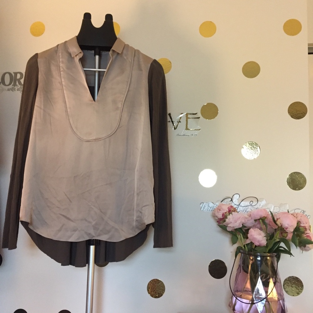 Tahari Flowy Top Bamboo Rayon
